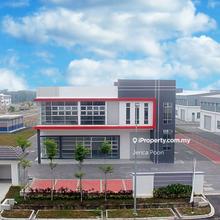 One Thousand Amp and Overhead Crane Factory To Let 