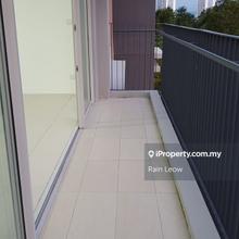 Emerald Hills Condominium At Alam Damai For Rent!
