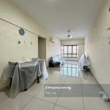 Rent zennith Suites larkin apartment corner unit fully furnished 