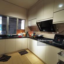 Near to schools, banks, shops, restaurant and mall