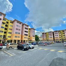 Corner unit Pangsapuri in Seksyen 7, Bangi