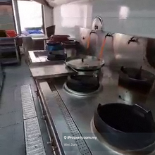 Ground Floor Sunsuria Forum with Ready Kitchen