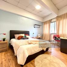 Luxurious Master Room For Rent at Bukit Bintang near to LRT, KLCC