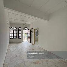 Shah Alam Seksyen 27 Taman Alam Megah Teres 1 Tingkat Below Market F/H