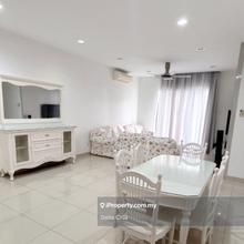 Sky Suite @ Bukit Meldrum / Full Furnished 3 plus 1 Rooms/Near the Ciq