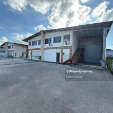 Demak Laut 17.5 pts warehouse double storey for rent