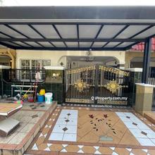Single storey terrace @ Freehold @ Fully renovated @Move in condition 