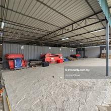 Shah Alam Bukit Kemuning warehouse below market with non flood area 
