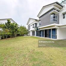 Corner Bungalow with Big Land