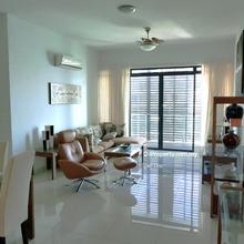 Light Collection 2 Seaview 3r3b3cp Fully Furnished 1701sf 