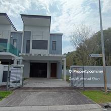 End Lot Double Storey Kajang East Precint 4 @ Semenyih For Sell