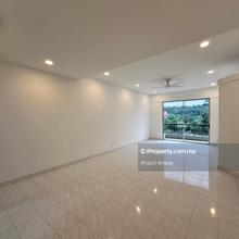 Newly renovated. Renovate to sell. Vacant unit. Negotiable.