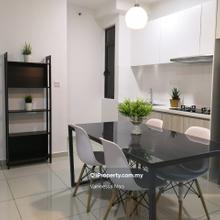 Kenwingston square garden 2 rooms fully