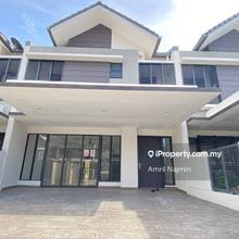 New bukit jelutong house