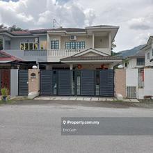 A semi furhished 2 sty semi d house. Easy access to lots of amneties.