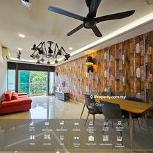 Escape to Nature: 3-Bedroom Cabin-Style Condo at Damansara Perdana