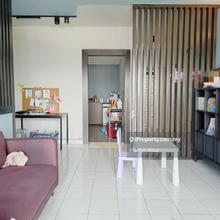 Ohmyhome Exclusive! Actual Photos! Fully Newly Renovated! KL View!