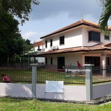 Corner House at Bandar Sunway Semenyih with big land (3000sf)