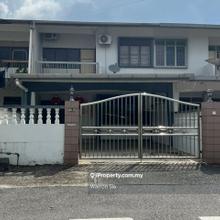Jalan nanas Double storey  Intermediate terrace For rent 
