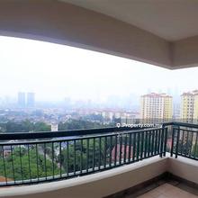 Move-in condition. Unobstructed KL view. Urgent sale-Price negotiable!