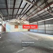 Warehouse Rent At Batu Maung Approx 20000sqft
