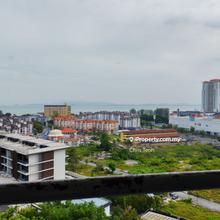 Penthouse with extra attic extension, renovated & fully furnished!