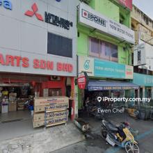 Taman Sri Gombak Shop For Rent Facing Main Road Batu Caves Bolton
