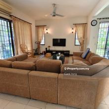 Rare & limited 3 Storey Corner Unit with a huge land