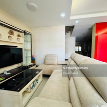 Renovated @ 3 Storey Terrace Taman Damai Jaya Batu Caves KL