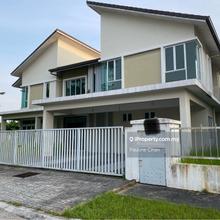 Bungalow in Seri Kembangan, Serdang, Taman Equine, Villa Heights