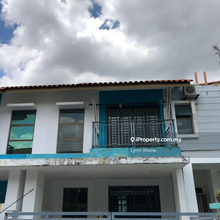 Good Location/Dsth Perjiranan 11/Taman Daya/4 Bedrooms/Rm2300