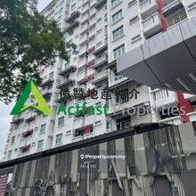Pangsapuri Bayu Tiara, 900sf, Mid Floor, Near to Penang Airport 