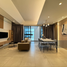 Stunning Lakeviews Freehold Condo in Subang Jaya