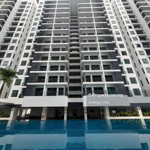 Highest floor level 18 penthouse 