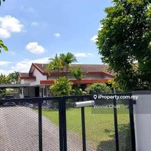 Taman Victoria Single Storey Bungalow With Big Land For Sales