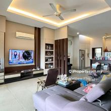 Delima Palace - Fully Renovated - 2600' - 2 Car Parks - Greenlane