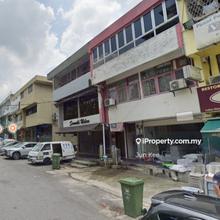 Ground Floor Shop Lot @ Taman Bukit Desa For Rent