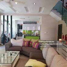 Limited Endlot, 2.5sty, Sunway spk, Renovated n Extended