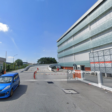 Huge Warehouse with Loading Bay For Rent.