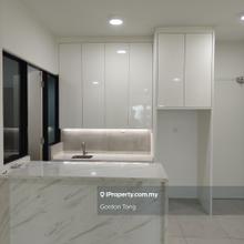Partially furnished unit, Ready to move in anytime