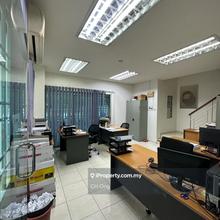 Corner 2.5 Storey Terrace House Tmn Hussein Onn Sale Rm1.25 million