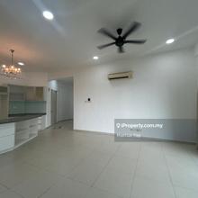 Low rise Deluxe Corner unit, Sell below market price in Cyberjaya