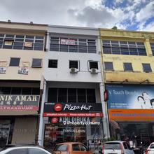 Main Road Frontage Office Lot