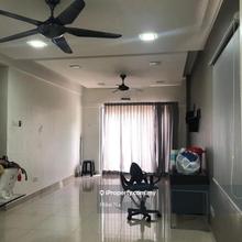For Sale : Bukit Hatamas @ Tiara Hatamas End Unit 3 Bedrooms Apartment