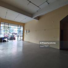 Bandar Dato Onn, Shoplot 