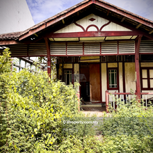 Single-Storey Bungalow on Spacious Land in Jelutong