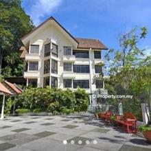 Tropic Style Apartment -Tranquil, Quiet & Close To Nature 