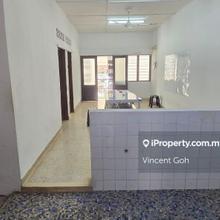 Unit Come With Fully Extended And Attic