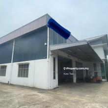 Kempas Utama