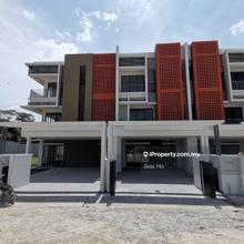New 3 Storey Vila Setara Happy Garden Superlink (Show Unit Ready) 